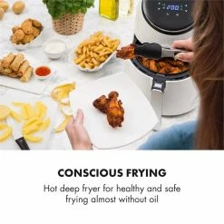 Klarstein Friteuses AirVital Friteuse à Air Chaud 1300 W Blanc 9 Klarstein Friteuses AirVital Friteuse à Air Chaud 1300 W Blanc -Appareils de cuisine Soldes Magasin 10032331 yy 0002 ambient Klarstein AirVital Heissluftfritteuse 1300W weiss
